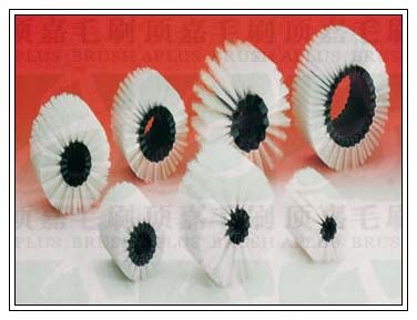 塑料筒毛刷輪